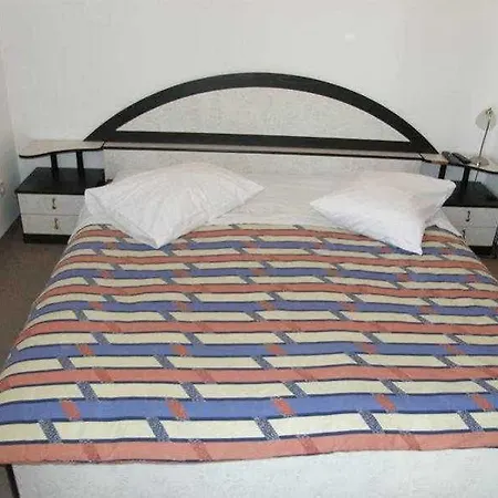 Pansion Vedrana Hotel 2*